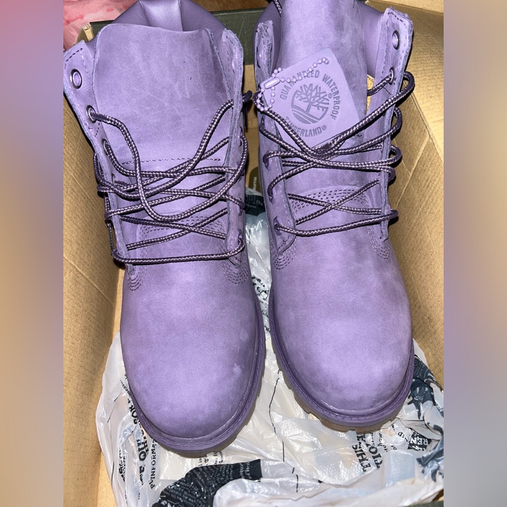 Timberland Women's Lavender Combat Boots juniors size 5